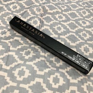 anastasia brow wiz